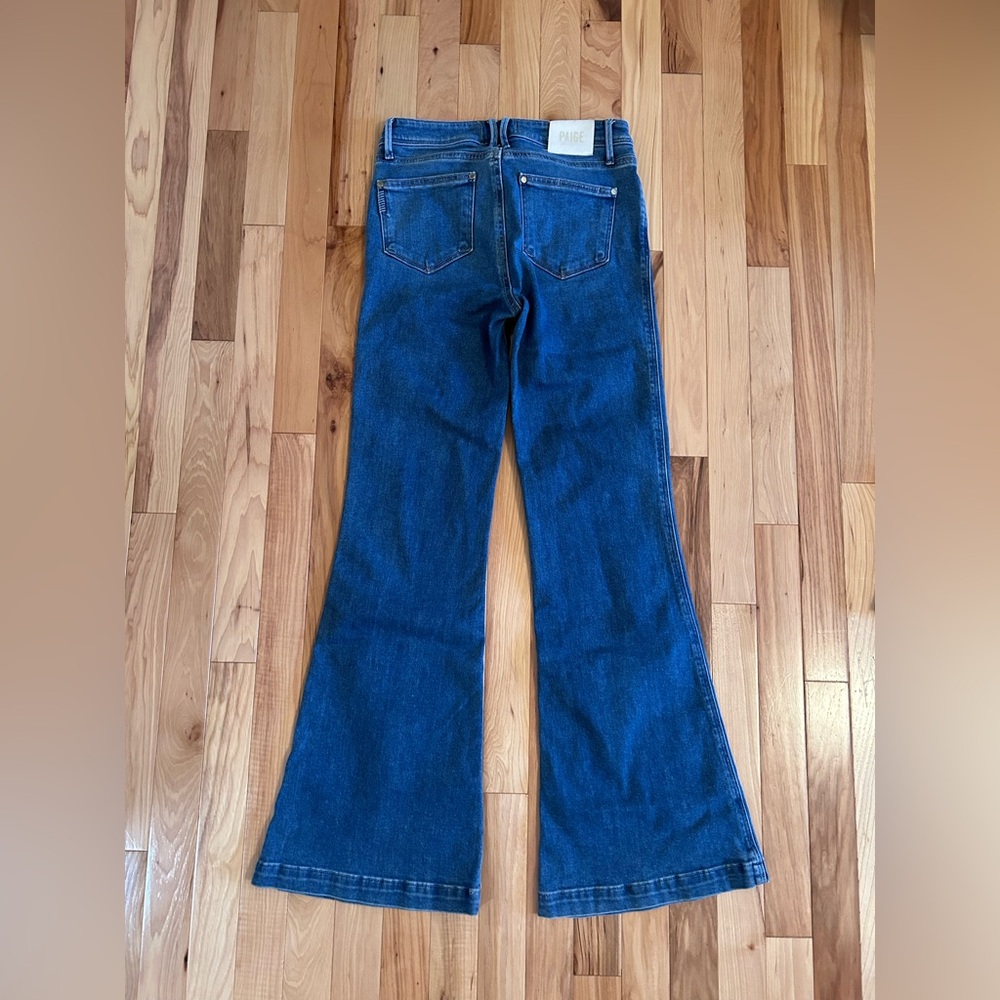 PAIGE Genevieve flare denim Blue Bootcut Long Leg Jeans. Size 26. - Picture 3 of 4